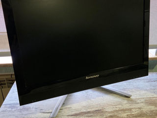 Моноблок Lenovo C460 foto 2