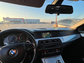 BMW 5 Series foto 8