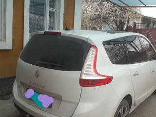 Renault Grand Scenic foto 3