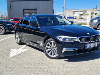 BMW 5 Series foto 3