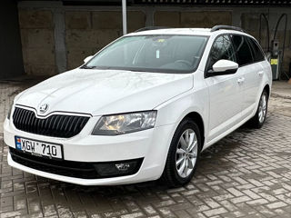 Skoda Octavia foto 1