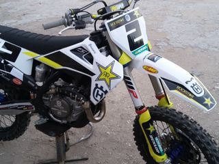 Honda CRF 450 foto 5