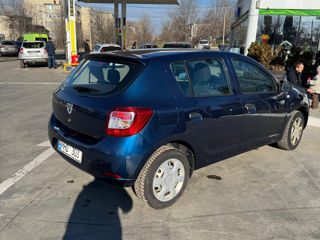 Dacia Sandero foto 4