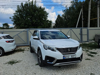 Peugeot 5008 foto 3