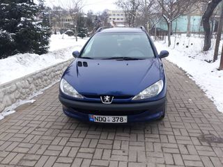 Peugeot 206 foto 2