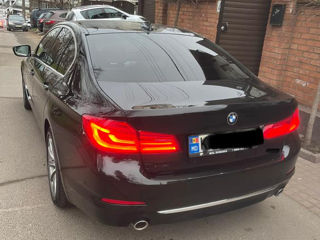 BMW 5 Series foto 16