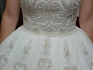 Rochie de mireasă foto 6