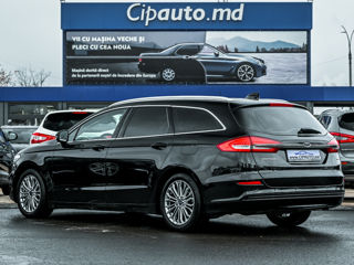 Ford Mondeo foto 2