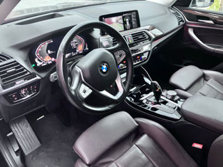 BMW 3 Series Touring foto 4