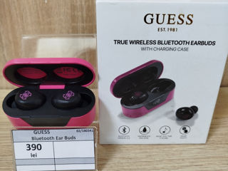 GUESS Bluetooth Earbuds 390lei