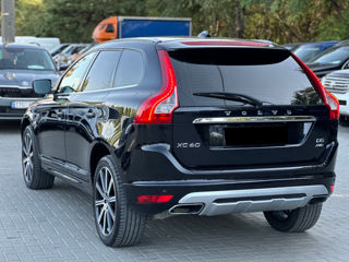 Volvo XC60 foto 5