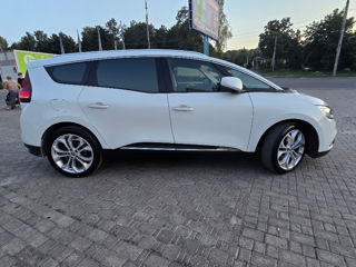 Renault Grand Scenic foto 2