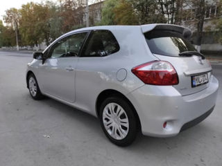 Toyota Auris foto 2