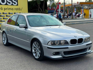 BMW 5 Series foto 4