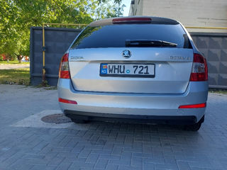 Skoda Octavia foto 3