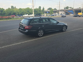 Mercedes E-Class фото 5