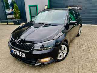 Skoda Fabia foto 1