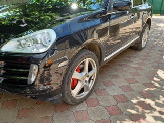 Porsche Cayenne foto 1