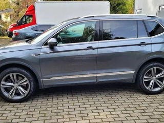 Volkswagen Tiguan foto 3