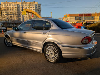 Jaguar X-Type foto 7