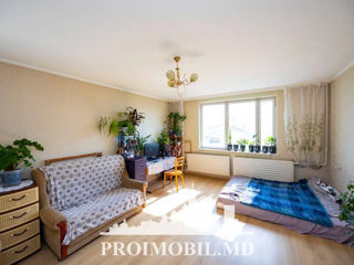 Apartament cu 1 cameră, 38 m², Buiucani, Chișinău foto 2