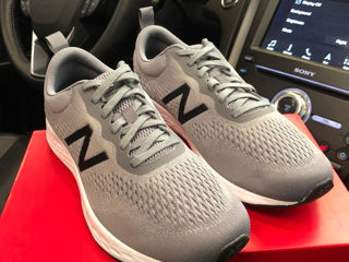 New Balance Marime 45 foto 1