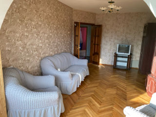 Apartament cu 3 camere, 65 m², Botanica, Chișinău foto 2