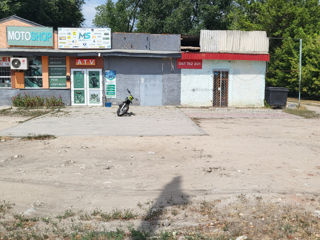 Chirie.Arenda.200m.comercial.Prima linie.str.Izmail.Centru-Râșcani-Cecani. Аренда. Торговая  площадь foto 1