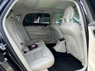 Volvo S90 foto 17