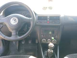 Volkswagen Golf foto 8