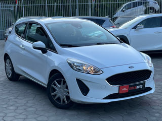 Ford Fiesta foto 3