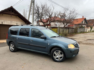 Dacia Logan foto 7