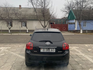 Toyota Auris foto 3