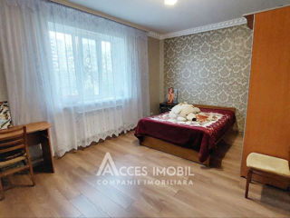 Casă în 2 niveluri! Buiucani, str. Ghioceilor. 210m2 + 8 ari! foto 15