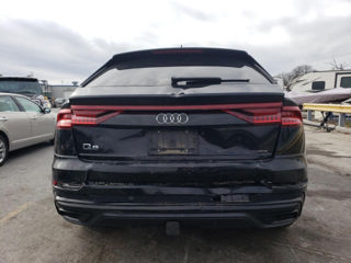 Audi Q8 foto 6