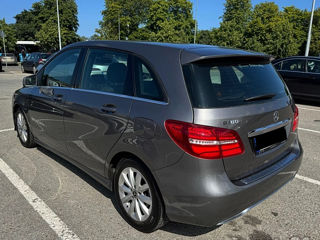 Mercedes B-Class foto 4