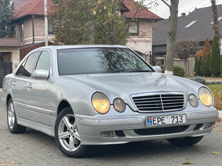 Mercedes E-Class