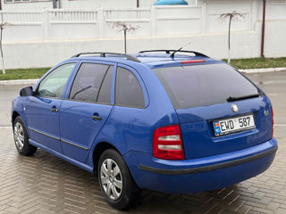 Skoda Fabia foto 4