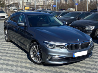 BMW 5 Series foto 1