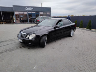 Mercedes E-Class foto 3