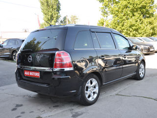 Opel Zafira foto 4