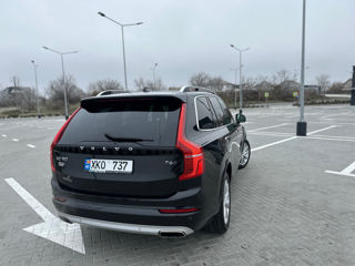 Volvo XC90 foto 5