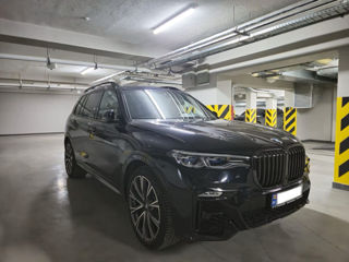 BMW X7 foto 3