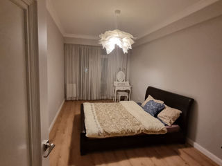 Apartament cu 2 camere, 60 m², Centru, Chișinău foto 3