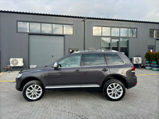 Volkswagen Touareg foto 5