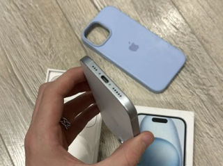 iPhone 15 128 ГБ foto 4