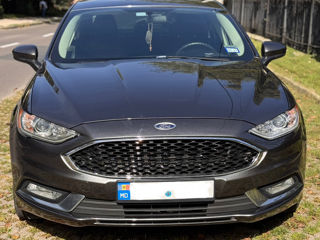 Ford Fusion foto 3