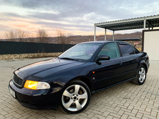 Audi A4 foto 4