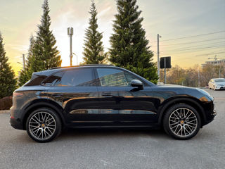 Porsche Cayenne foto 4