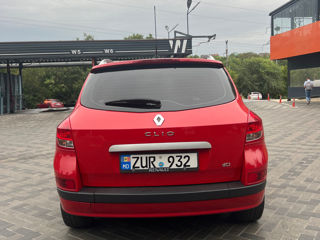 Renault Clio foto 6